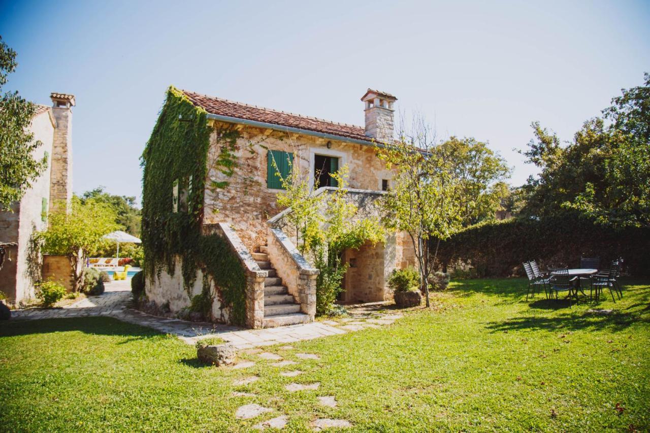 Arbalovija Rustic Villa Sivati Eksteriør billede